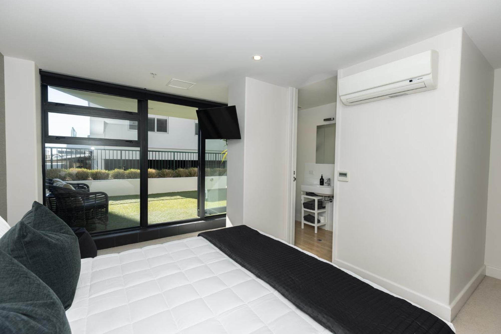 Апартаменты Seaside At Eleven Mt Maunganui Маунт-Маунгани Экстерьер фото